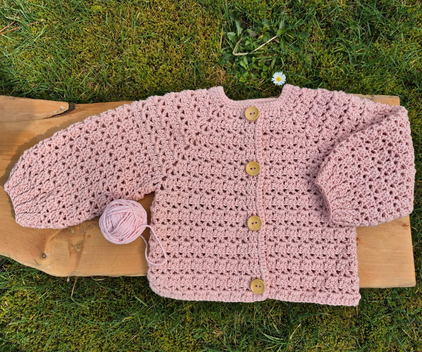 Maia's Farm - Crochet Cardigan - Vintage Rose