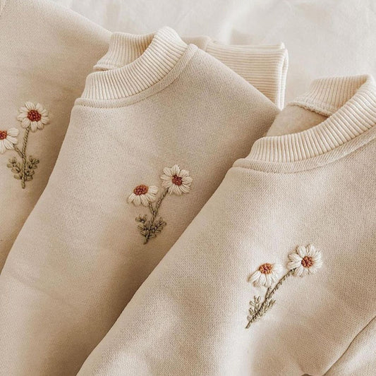 Daisy Embroidery Sweatshirt and Tracksuit Set